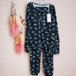 AQS 2-Piece Bird-Print Shirt & Pants Pajama Set NEW